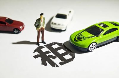 明日汽車租賃新規實施，租車一族必看